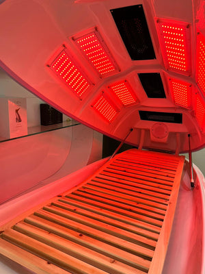 BODY TREATMENT LIGHT THERAPY